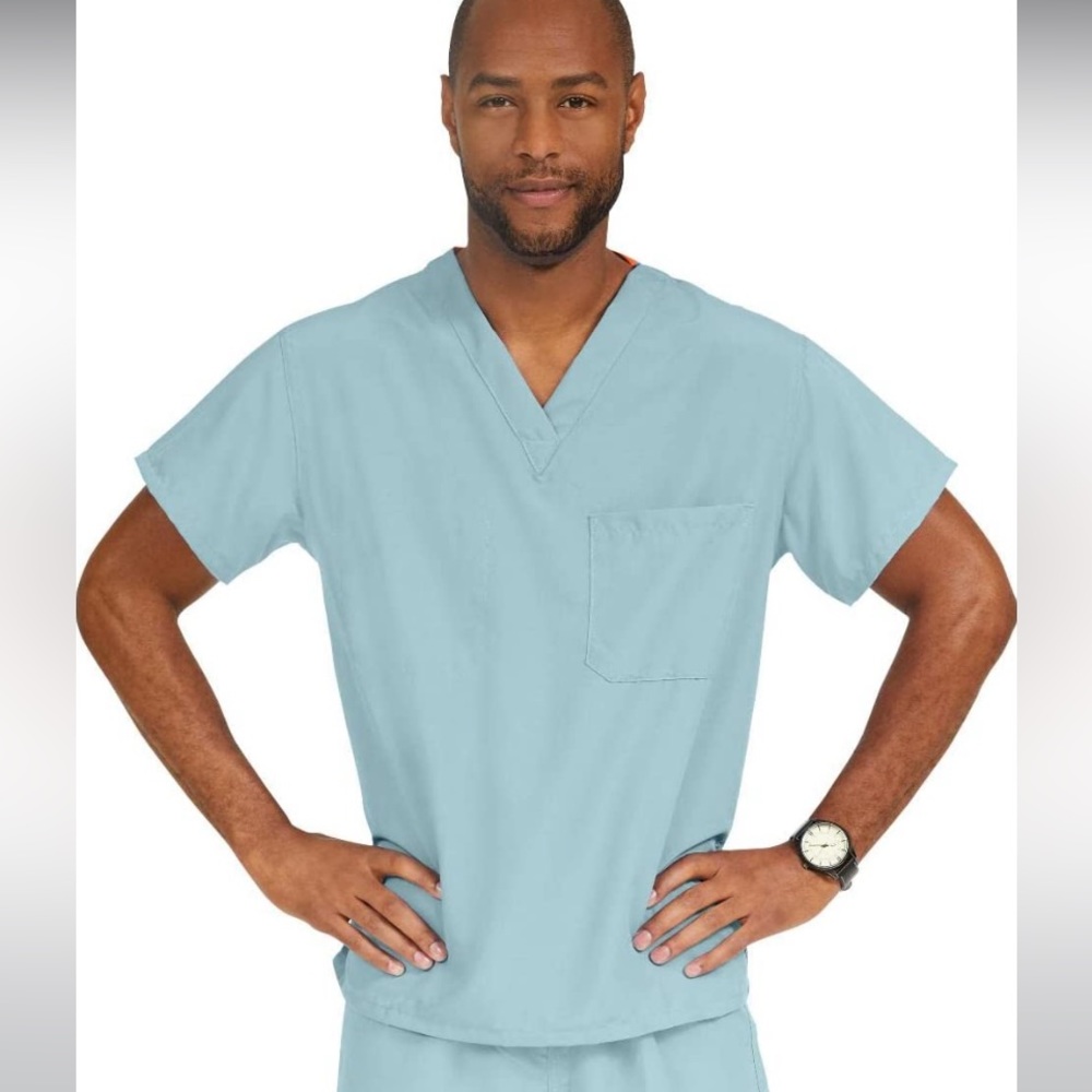 Scrub set